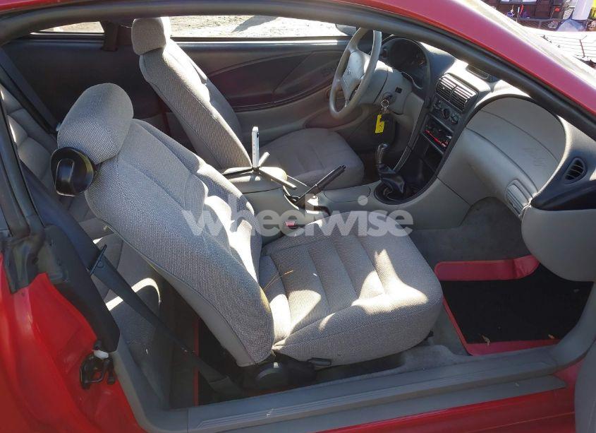 Photo 5 of 1996 Ford Mustang (VIN 1FALP4040TF194541)