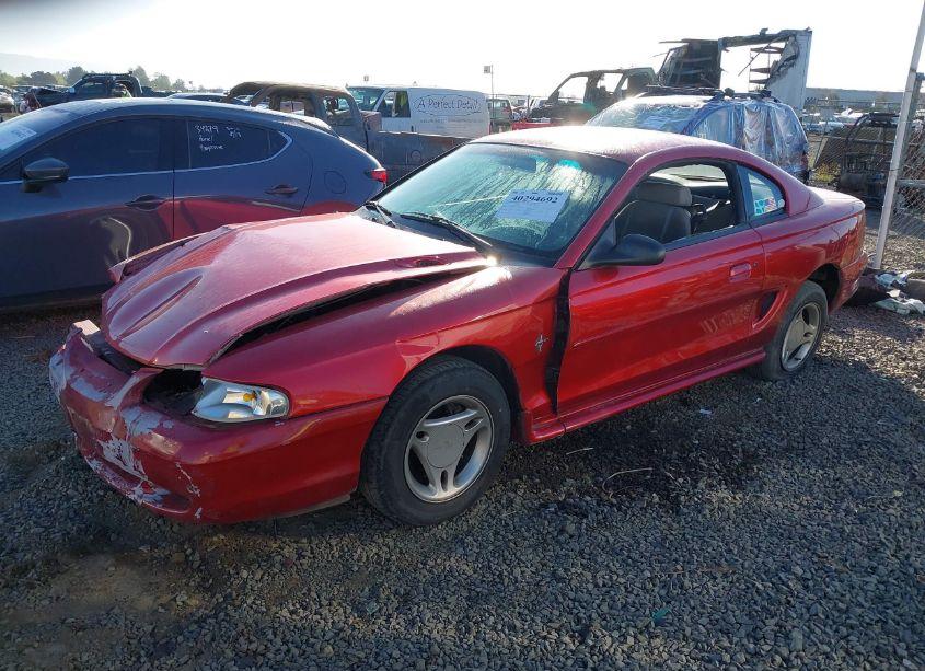 Photo 2 of 1997 Ford Mustang (VIN 1FALP4040VF205668)