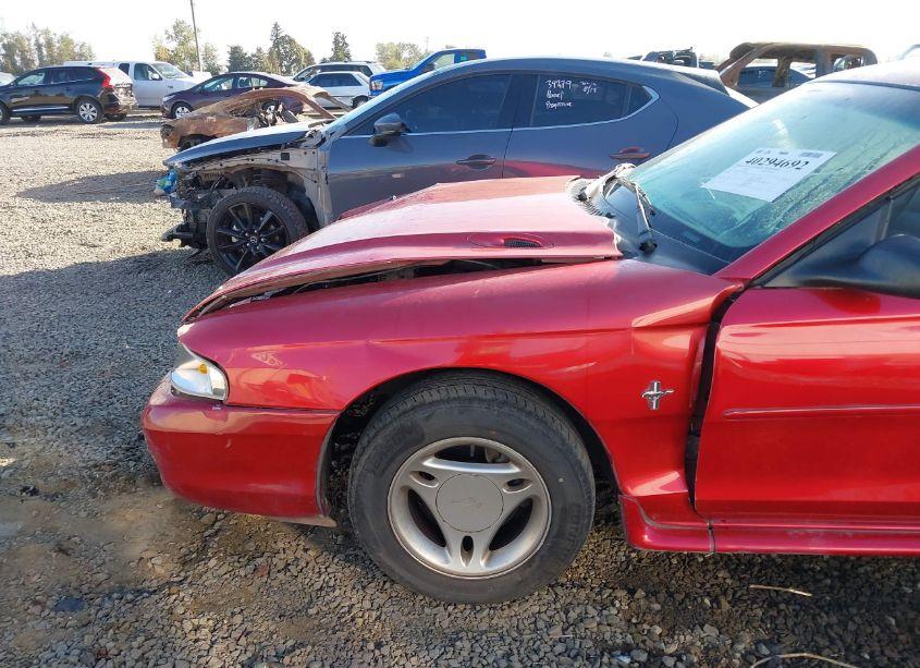 Photo 6 of 1997 Ford Mustang (VIN 1FALP4040VF205668)
