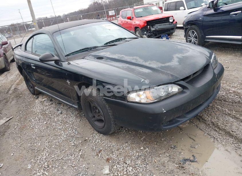 1997 Ford Mustang (VIN 1FALP4041VF129619) main photo