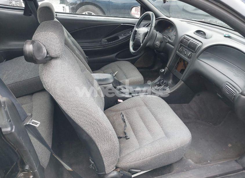 Photo 5 of 1997 Ford Mustang (VIN 1FALP4041VF129619)