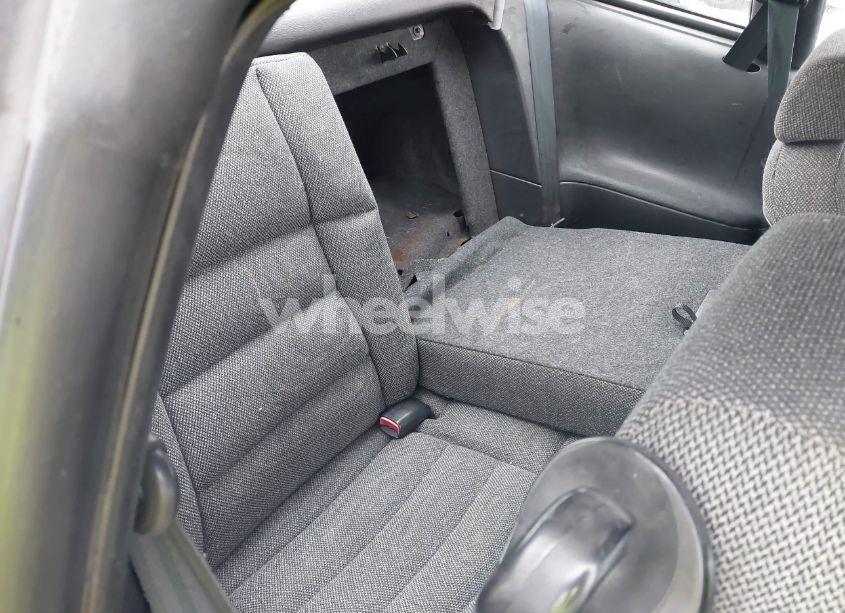 Photo 8 of 1997 Ford Mustang (VIN 1FALP4041VF129619)