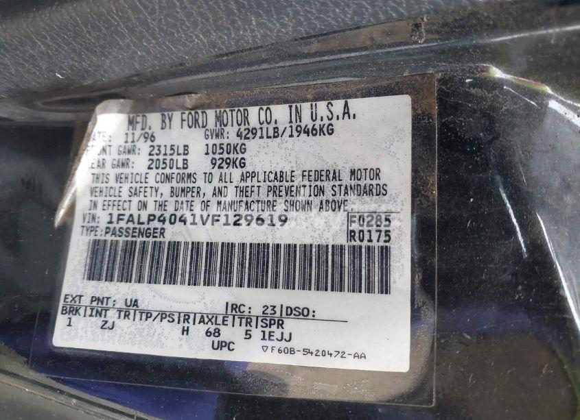 Photo 9 of 1997 Ford Mustang (VIN 1FALP4041VF129619)