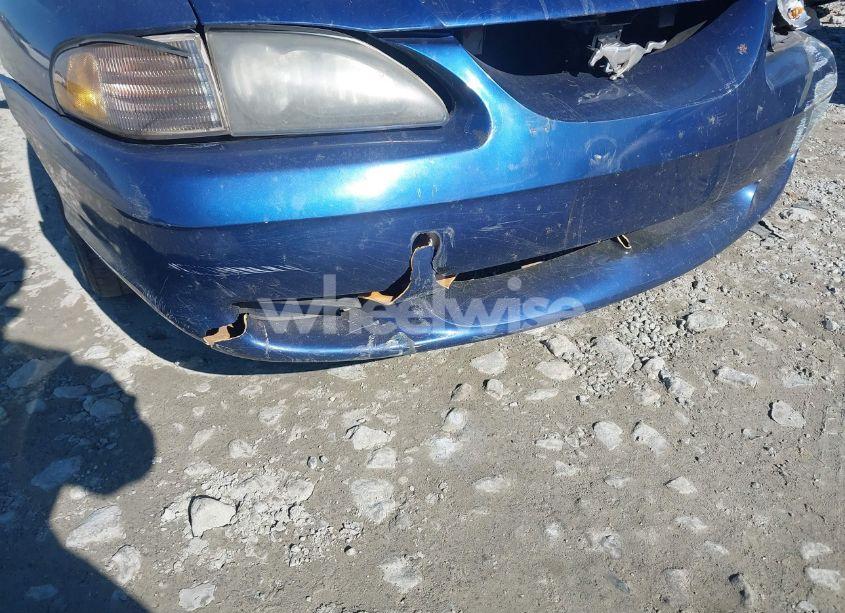 Photo 12 of 1996 Ford Mustang (VIN 1FALP4042TF140884)