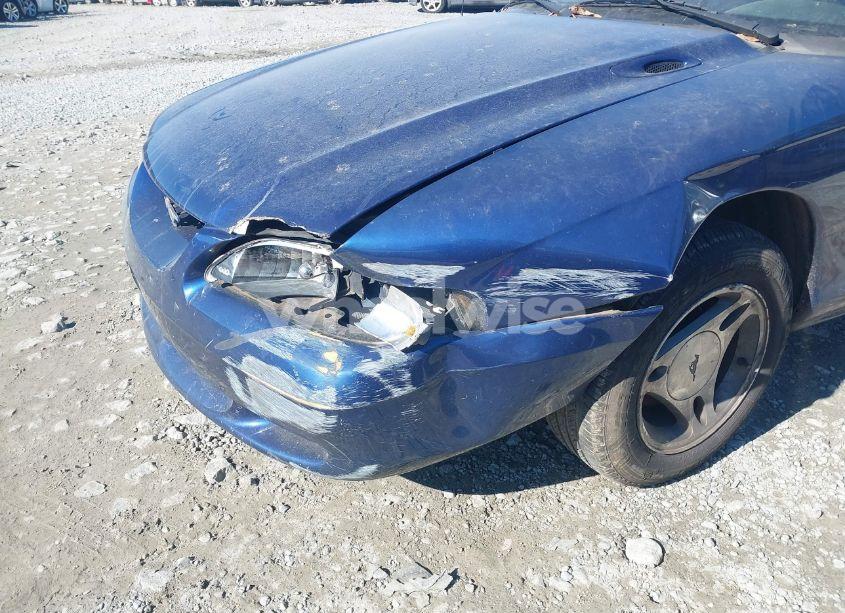 Photo 6 of 1996 Ford Mustang (VIN 1FALP4042TF140884)