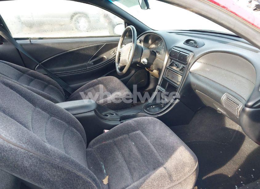 Photo 5 of 1995 Ford Mustang (VIN 1FALP4043SF192393)