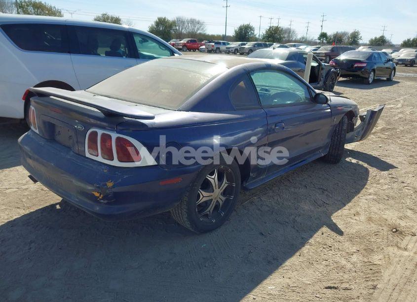 Photo 4 of 1996 Ford Mustang (VIN 1FALP4044TF223135)