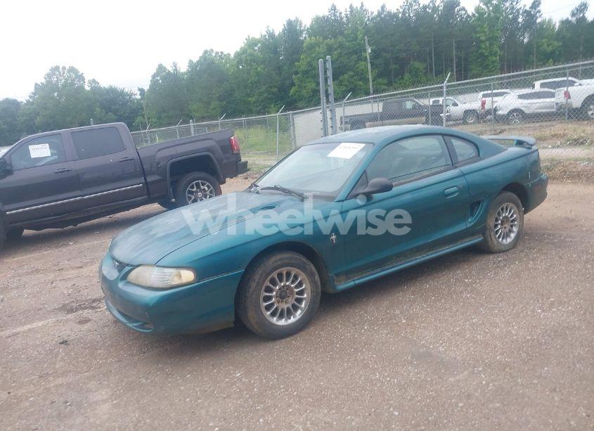 Photo 2 of 1996 Ford Mustang (VIN 1FALP4044TF226536)