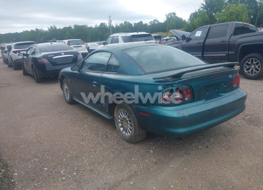 Photo 3 of 1996 Ford Mustang (VIN 1FALP4044TF226536)