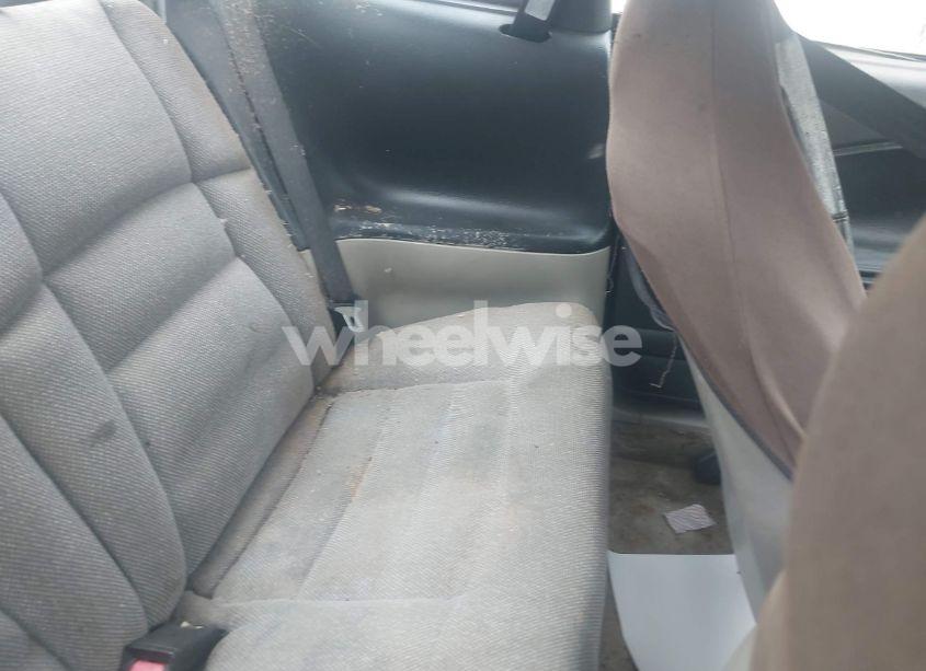 Photo 8 of 1996 Ford Mustang (VIN 1FALP4044TF226536)