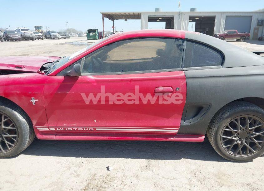 Photo 14 of 1997 Ford Mustang (VIN 1FALP4044VF195081)