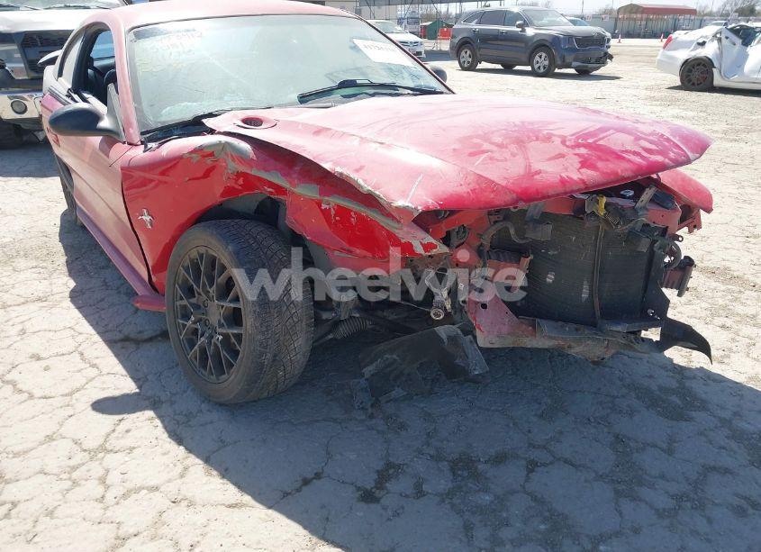 Photo 6 of 1997 Ford Mustang (VIN 1FALP4044VF195081)