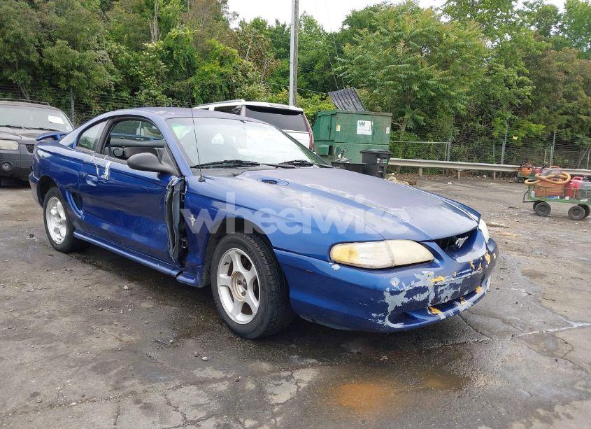 1997 Ford Mustang (VIN 1FALP4048VF107519) main photo