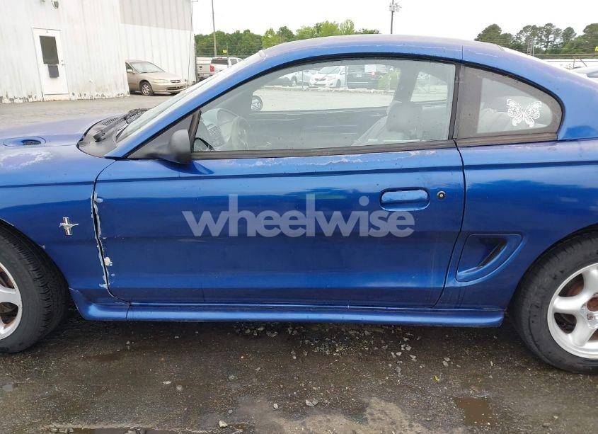 Photo 14 of 1997 Ford Mustang (VIN 1FALP4048VF107519)