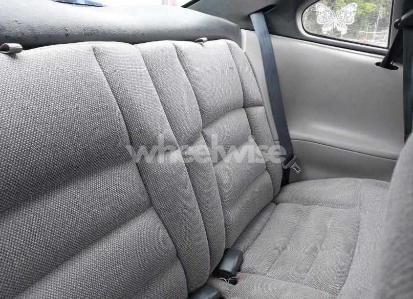 Photo 8 of 1997 Ford Mustang (VIN 1FALP4048VF107519)