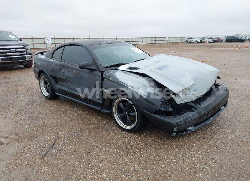 1995 Ford Mustang GT/GTS (VIN 1FALP42T3SF146650) main photo