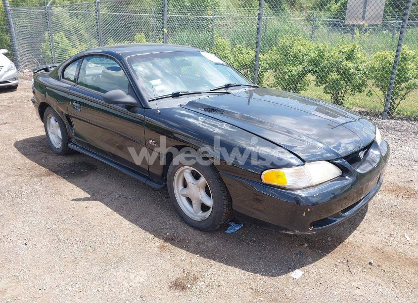 1995 Ford Mustang GT/GTS (VIN 1FALP42T5SF144091) main photo