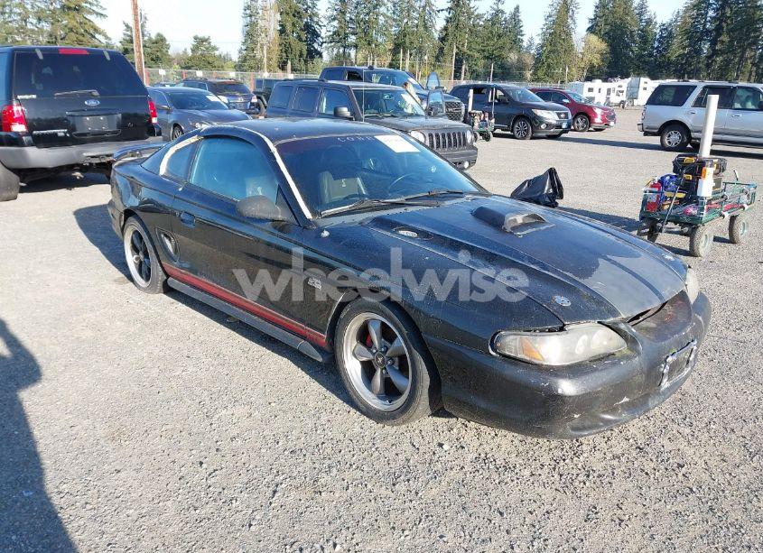 1995 Ford Mustang GT/GTS (VIN 1FALP42T8SF104684) main photo
