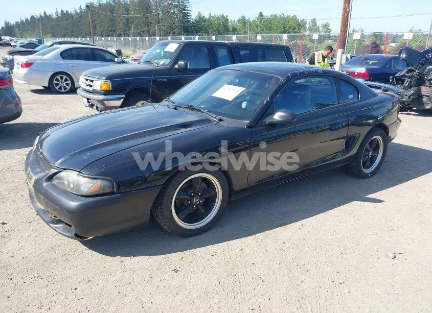 Photo 2 of 1997 Ford Mustang GT (VIN 1FALP42X5VF108991)