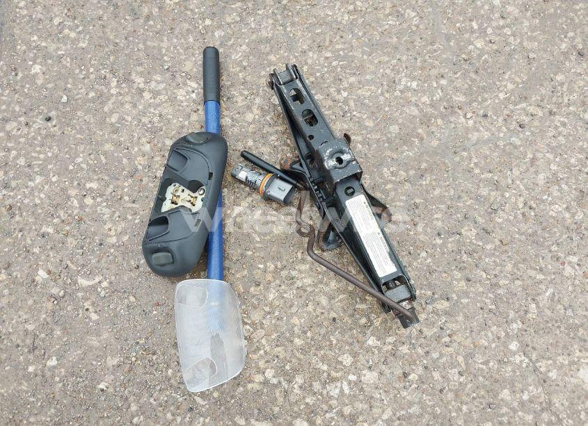 Photo 12 of 1997 Ford Mustang GT (VIN 1FALP42X7VF193106)