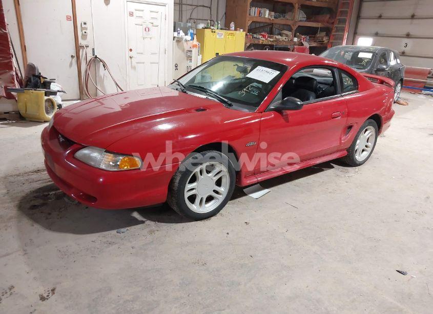 Photo 2 of 1996 Ford Mustang GT (VIN 1FALP42XXTF227052)
