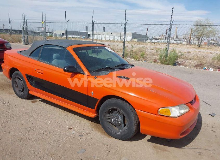 1994 Ford Mustang (VIN 1FALP4440RF192985) main photo