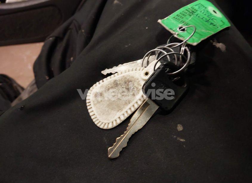 Photo 11 of 1994 Ford Mustang (VIN 1FALP4446RF212995)