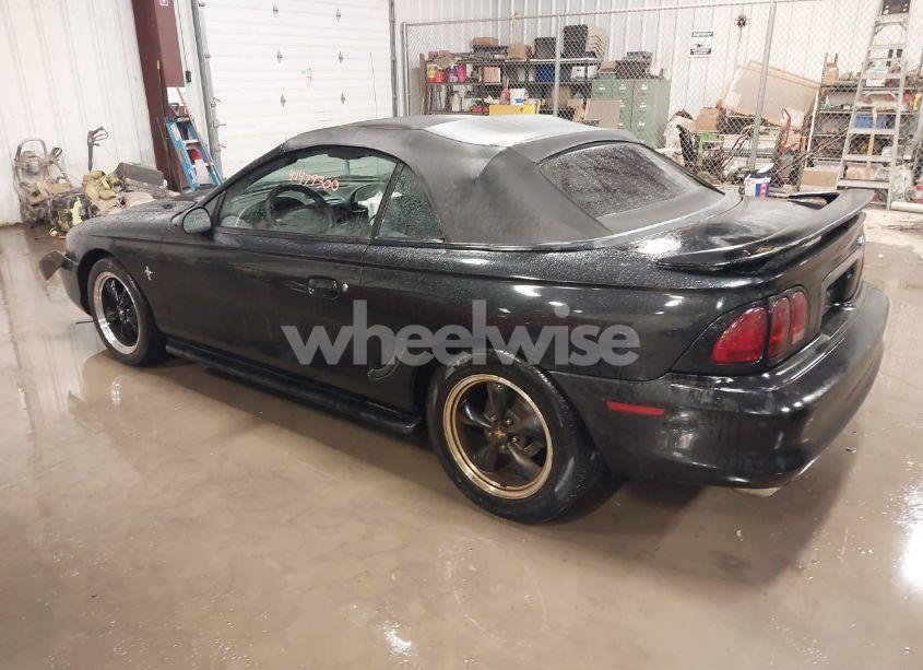 Photo 3 of 1994 Ford Mustang (VIN 1FALP4446RF212995)