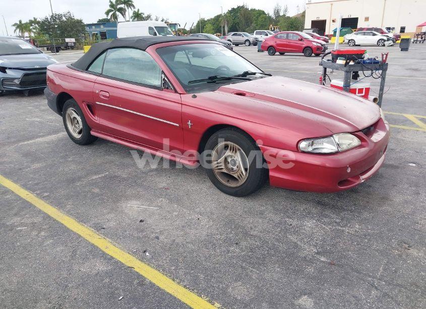 1995 Ford Mustang (VIN 1FALP4447SF232808) main photo