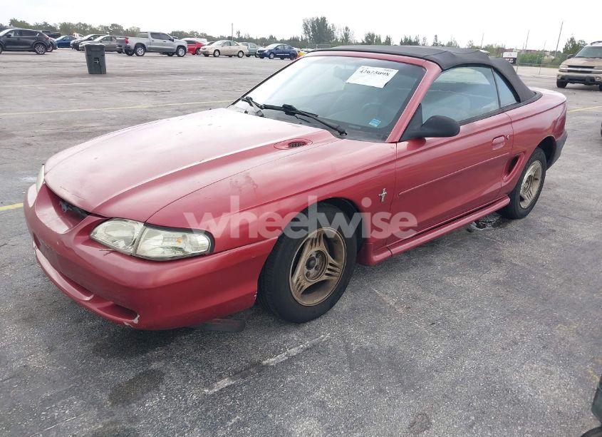 Photo 2 of 1995 Ford Mustang (VIN 1FALP4447SF232808)
