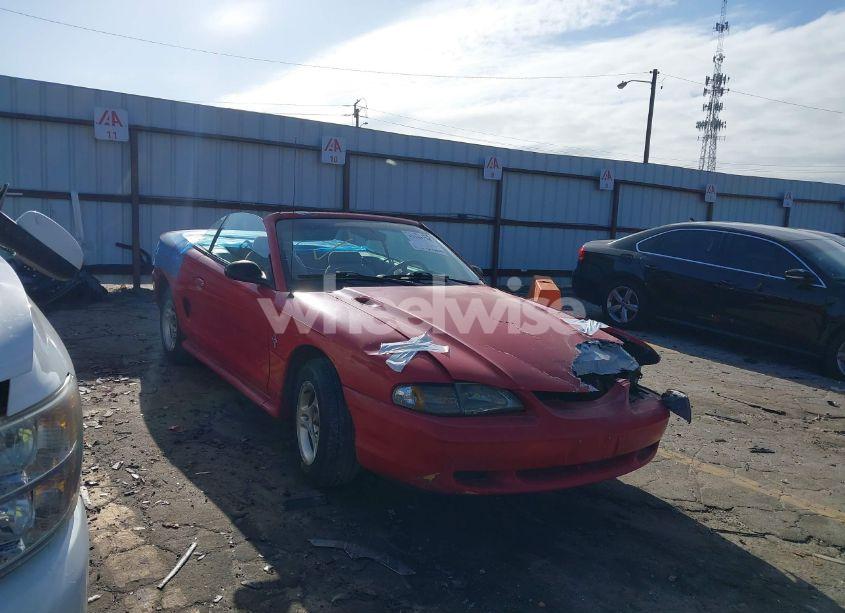 1996 Ford Mustang (VIN 1FALP4447TF166424) main photo