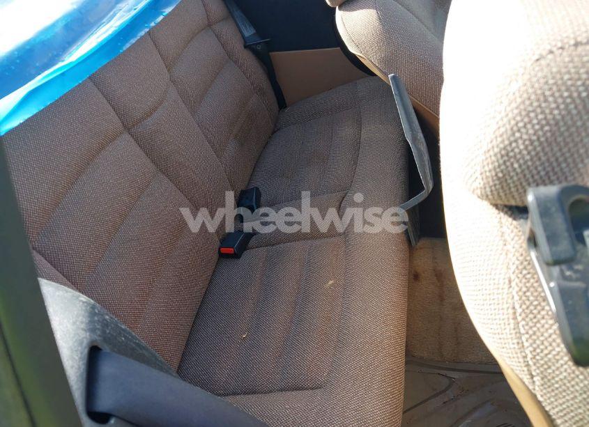 Photo 8 of 1996 Ford Mustang (VIN 1FALP4447TF166424)