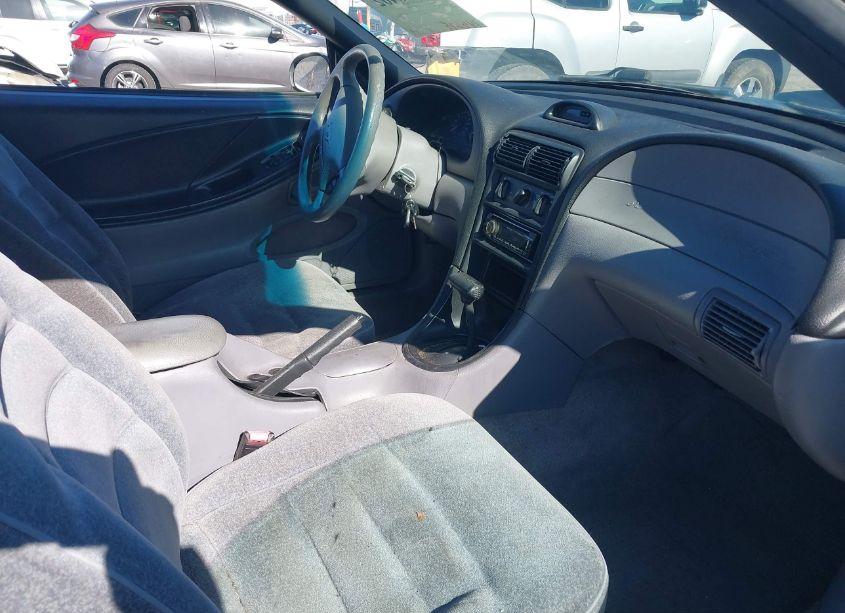 Photo 5 of 1994 Ford Mustang (VIN 1FALP444XRF208481)