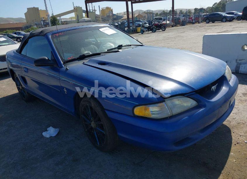 1995 Ford Mustang (VIN 1FALP444XSF180753) main photo