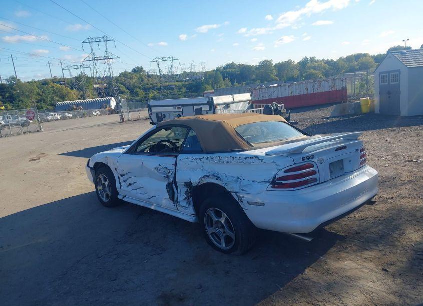 Photo 3 of 1995 Ford Mustang GT/GTS (VIN 1FALP45T8SF153184)