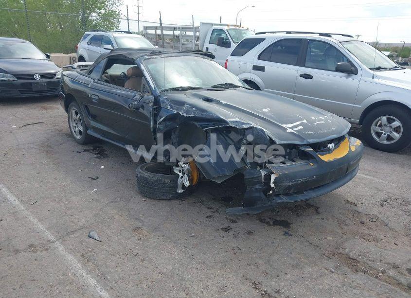 1994 Ford Mustang GT (VIN 1FALP45TXRF166075) main photo