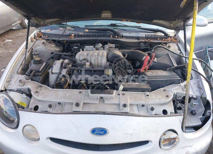 Photo 10 of 1997 Ford Taurus GL (VIN 1FALP52U8VG281863)