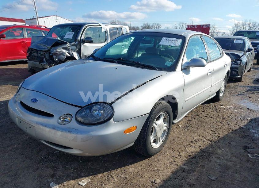 Photo 2 of 1997 Ford Taurus GL (VIN 1FALP52U8VG281863)