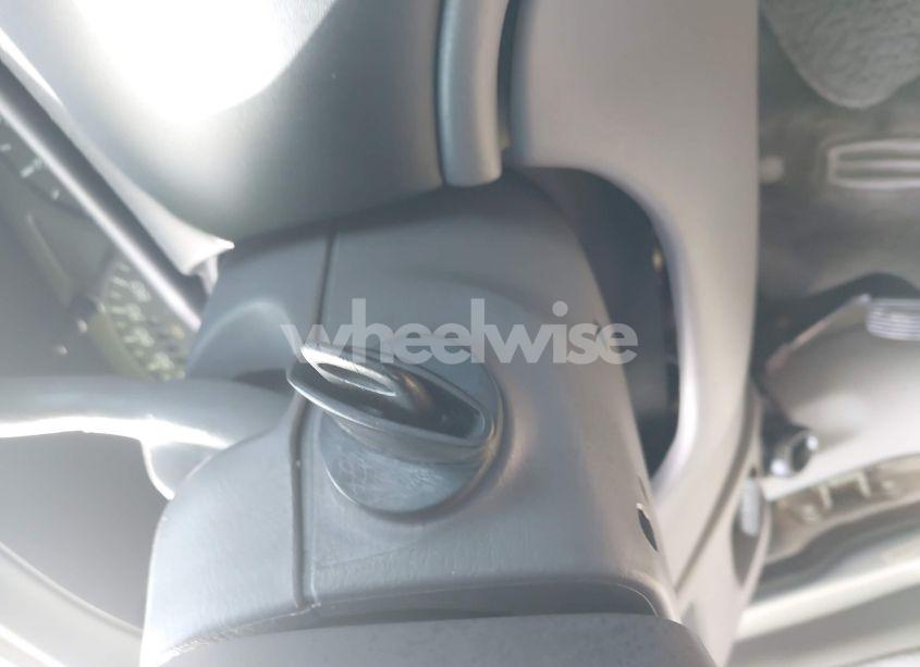 Photo 11 of 1997 Ford Taurus GL (VIN 1FALP52U9VA295404)