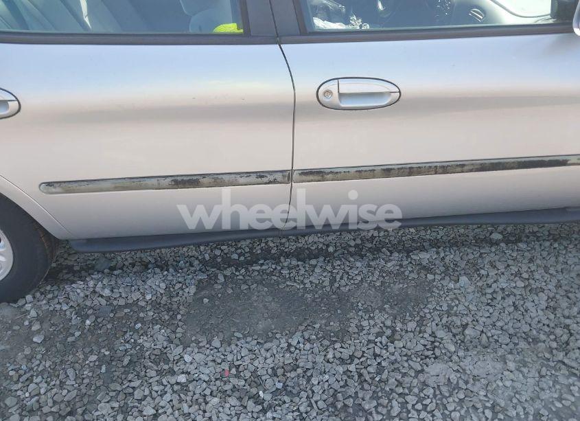 Photo 6 of 1997 Ford Taurus GL (VIN 1FALP52U9VA295404)