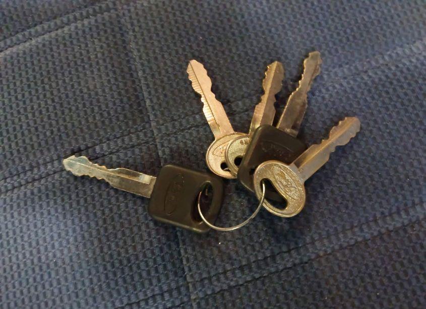 Photo 11 of 1994 Ford Taurus GL (VIN 1FALP52UXRA141077)