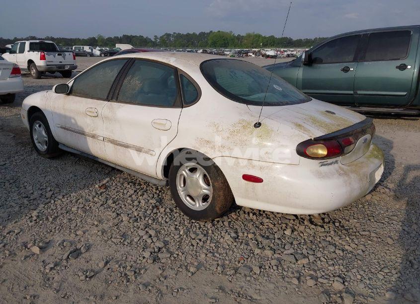 Photo 3 of 1997 Ford Taurus GL (VIN 1FALP52UXVA107778)