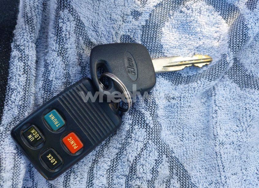 Photo 11 of 1997 Ford Taurus LX (VIN 1FALP53S0VG308339)