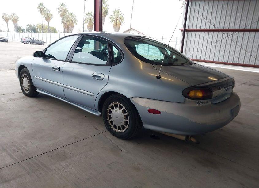 Photo 3 of 1997 Ford Taurus LX (VIN 1FALP53S3VG133584)