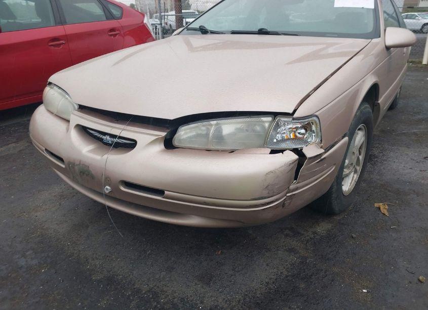 Photo 6 of 1996 Ford Thunderbird LX (VIN 1FALP6242TH145970)