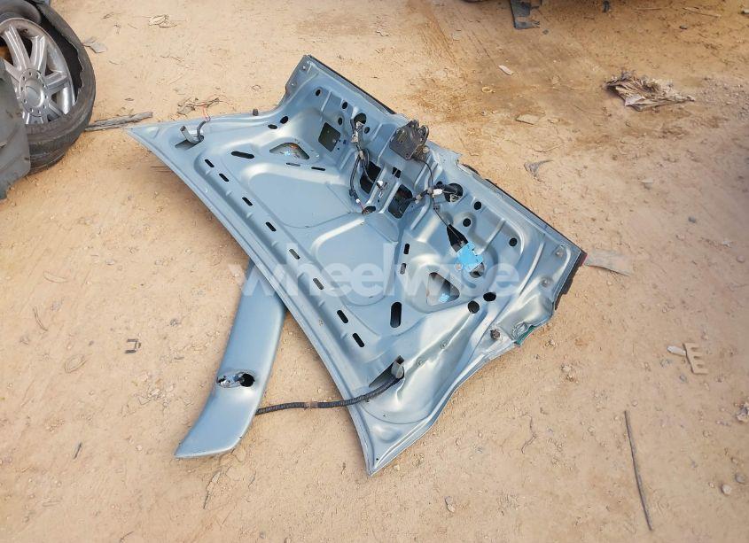 Photo 11 of 1997 Ford Thunderbird LX (VIN 1FALP6242VH127682)