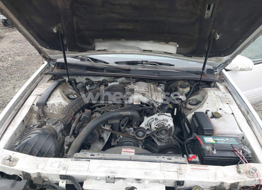 1996 Ford Thunderbird