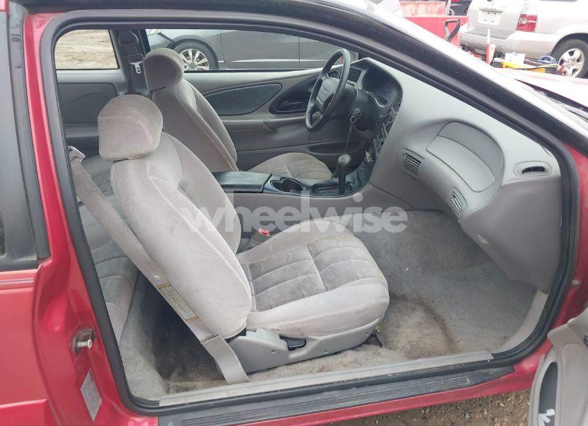 Photo 5 of 1997 Ford Thunderbird LX (VIN 1FALP6248VH134894)