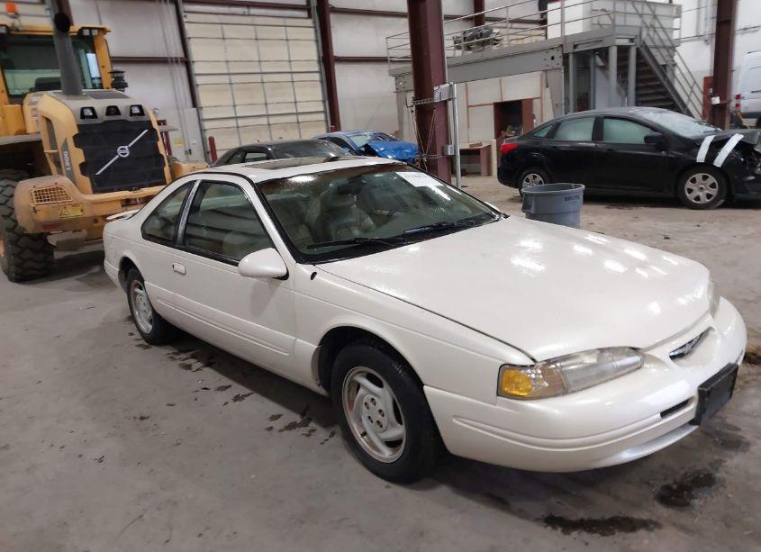 1997 Ford Thunderbird - Photo 1