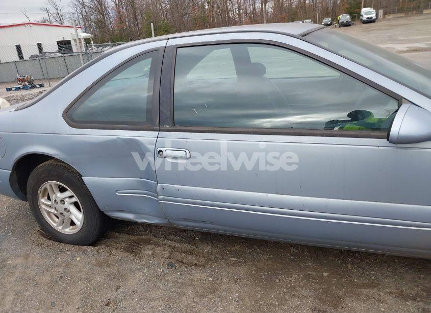 Photo 6 of 1997 Ford Thunderbird LX (VIN 1FALP62W2VH105702)